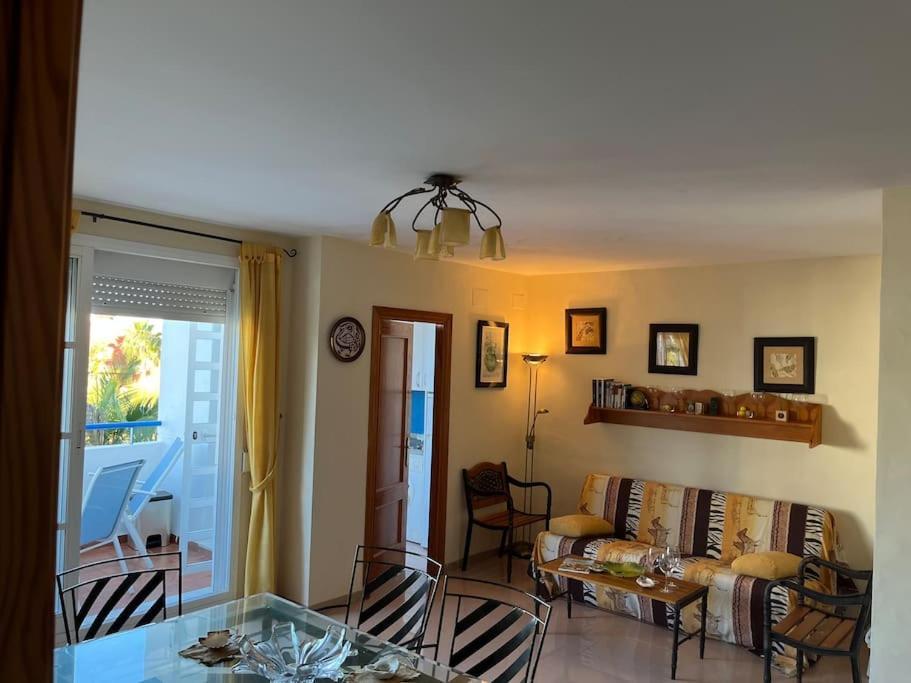 Apartamento En Costa Ballena, Urb. Playa Ballena كاديز المظهر الخارجي الصورة